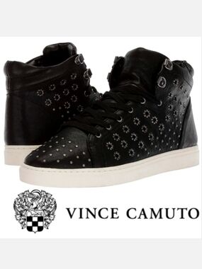 🎋Vince Camuto Bestinda Studded Sneakers